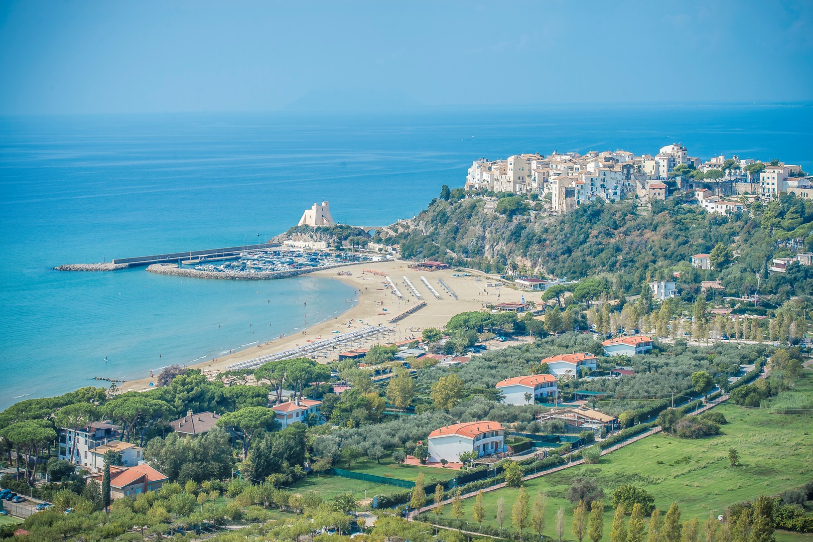 SEASIDE AND COASTAL PROPERTY FOR SALE